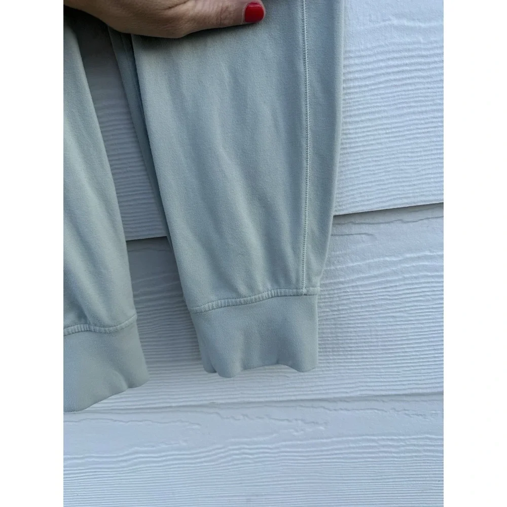 Lululemon Ready To Rulu Pant Green fern Women's‎ Size 4